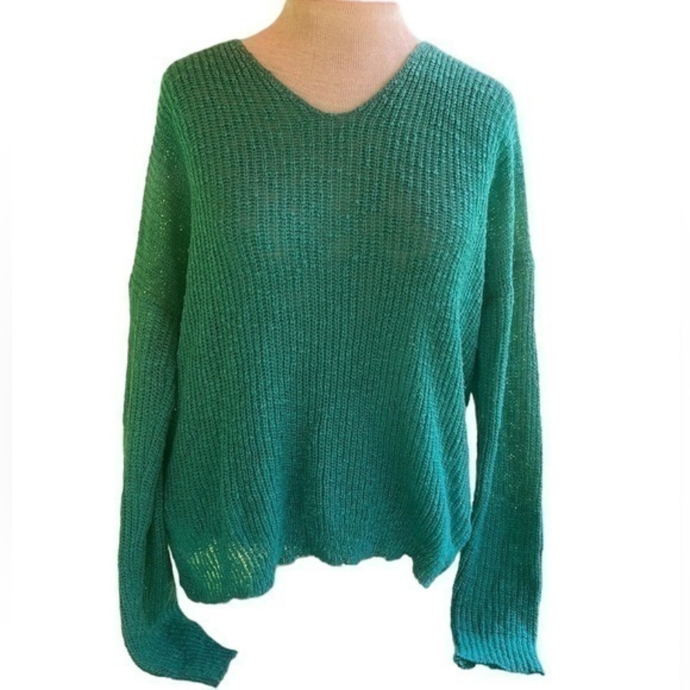 Moon & Madison V Neck Open Back Crocheted Sweater Blouse Teal/Green